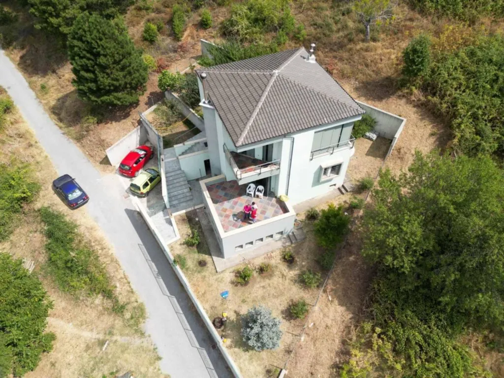 μονοκατοικία προς πώληση 182 τ.μ Πολύγυρος Χαλκιδική