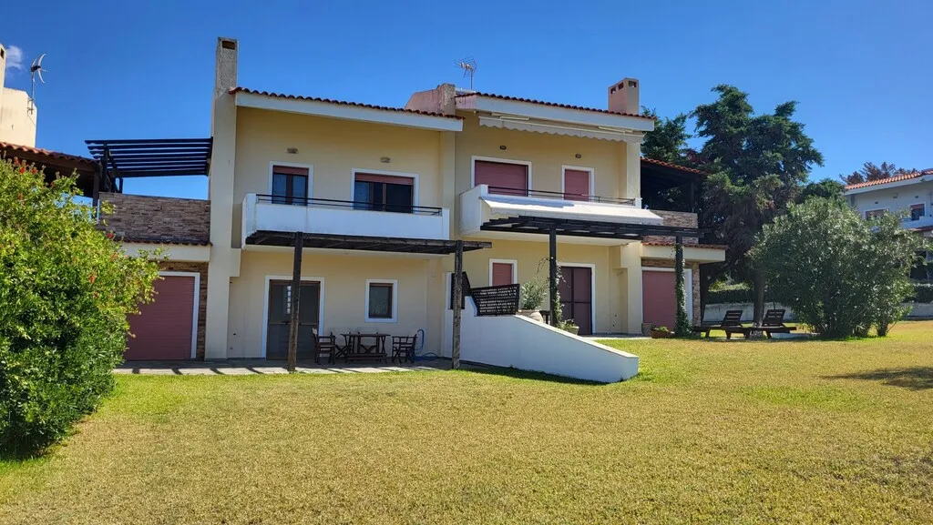 μεζονέτα προς πώληση 98 τ.μ Κασσάνδρα Χαλκιδική