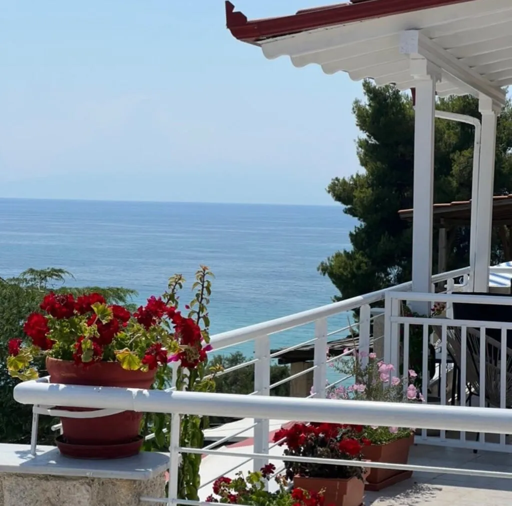 διαμέρισμα προς πώληση 90 τ.μ Κασσάνδρα Χαλκιδική