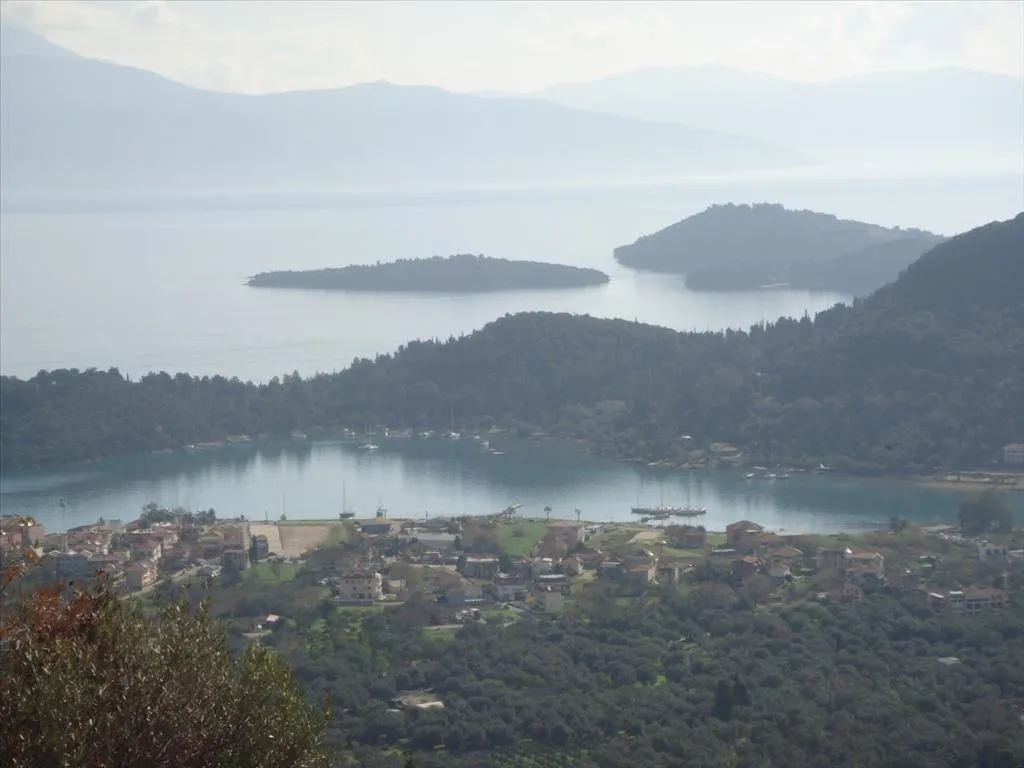 γη προς πώληση 770 τ.μ Λευκάδα Νομός Λευκάδας