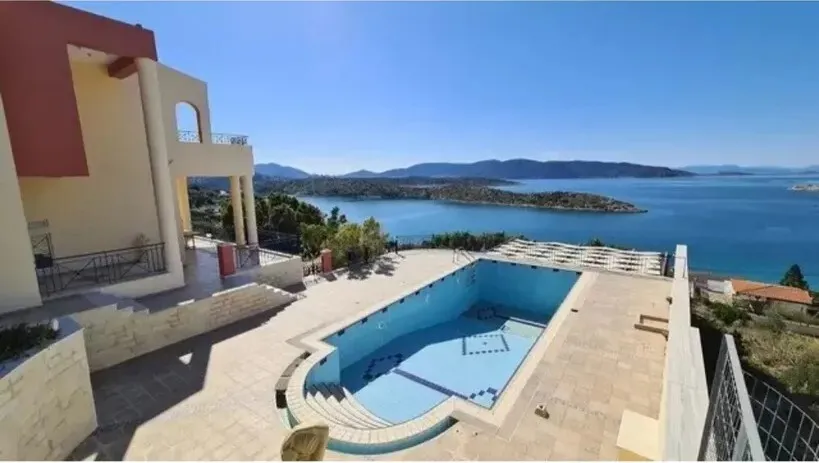 βίλα προς πώληση 380 τ.μ Μέγαρα Υπόλοιπη Αττικής