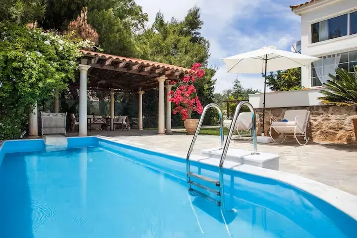 βίλα προς πώληση 204 τ.μ Σούνιο Υπόλοιπη Αττικής