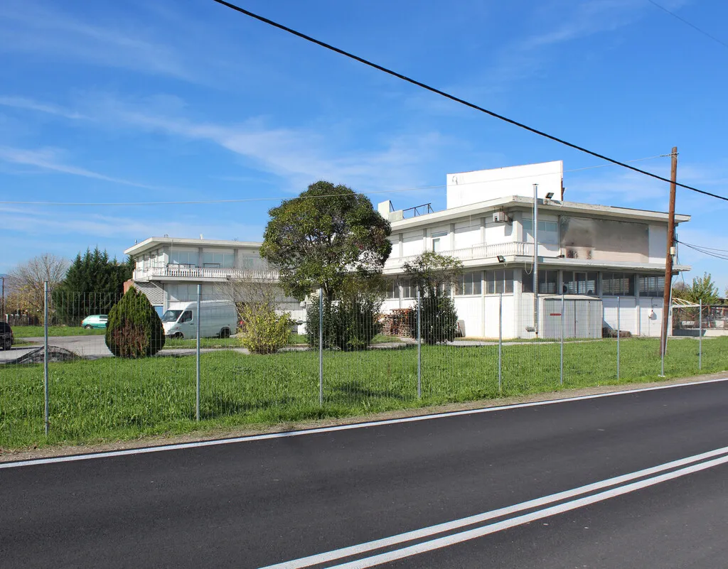 εμπορικό ακίνητο προς πώληση 1600 τ.μ Κατερίνη Νομός Πιερίας