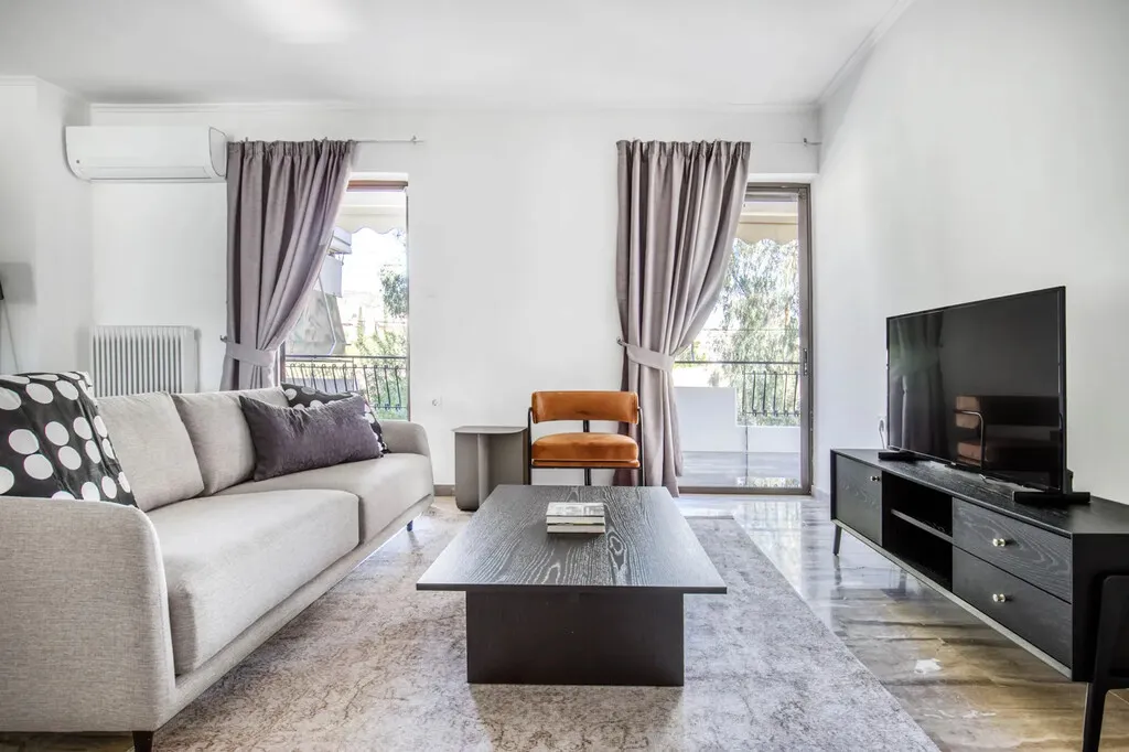 διαμέρισμα προς πώληση 130 τ.μ Βούλα Νότια Αθήνας