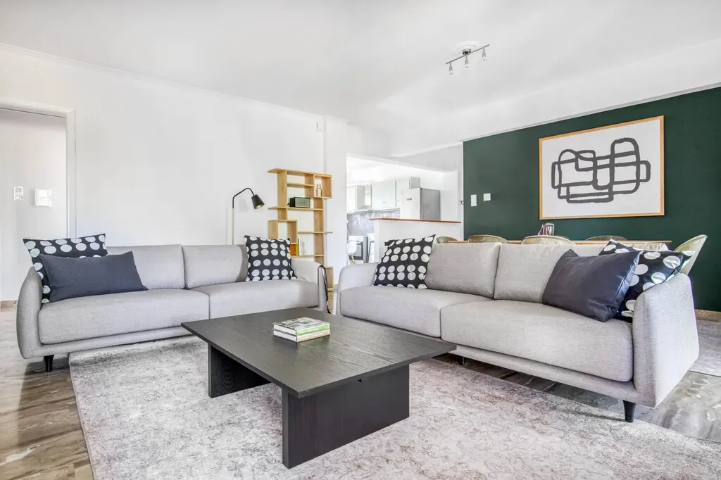 διαμέρισμα προς πώληση 130 τ.μ Βούλα Νότια Αθήνας