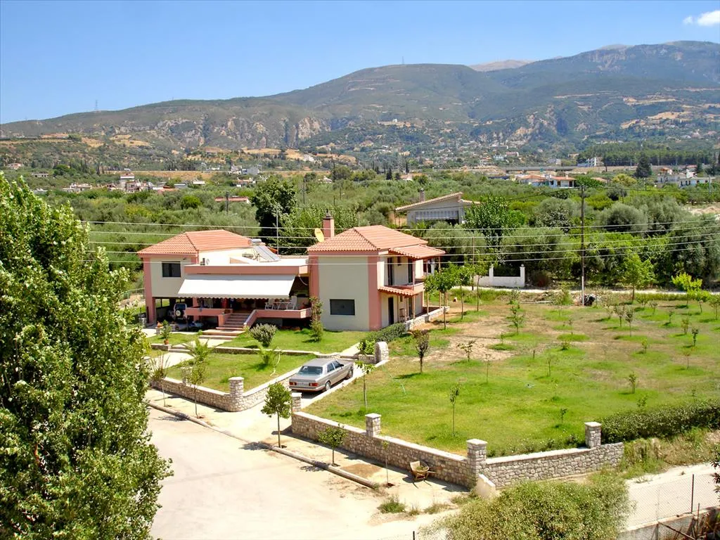 μονοκατοικία προς πώληση 360 τ.μ  Αχαΐα