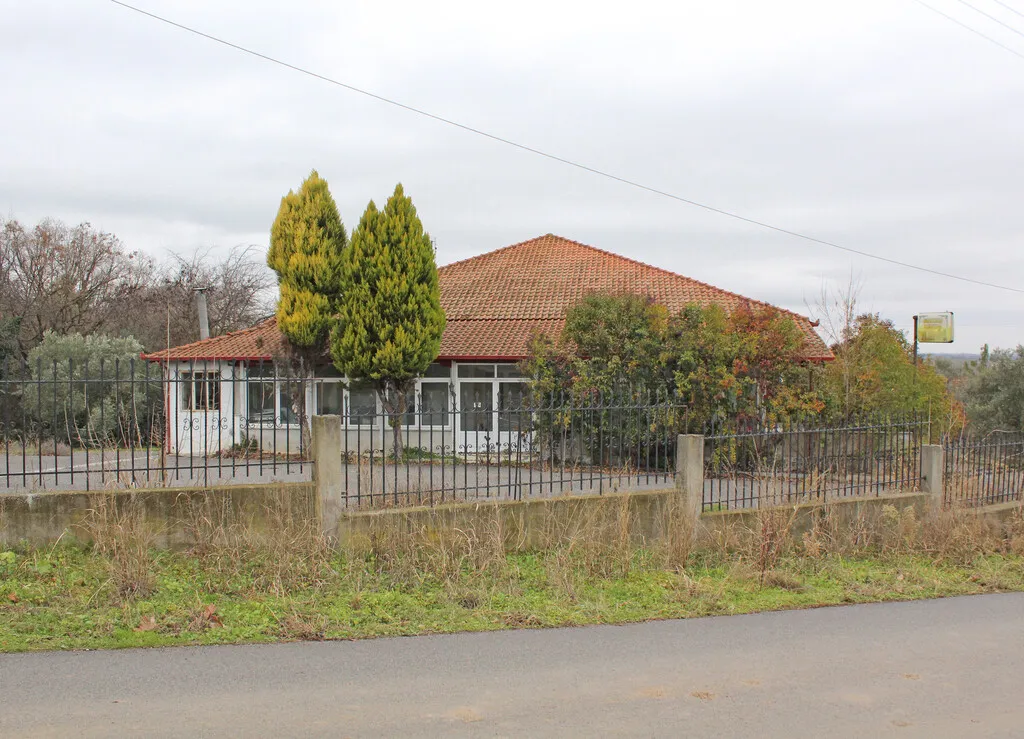 εμπορικό ακίνητο προς πώληση 500 τ.μ Μεθώνη Νομός Πιερίας