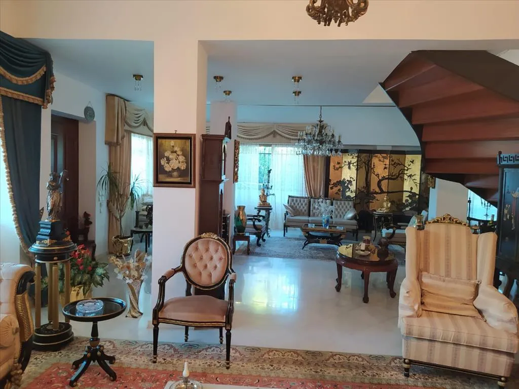 μονοκατοικία προς πώληση 640 τ.μ Γλυφάδα Νότια Αθήνας