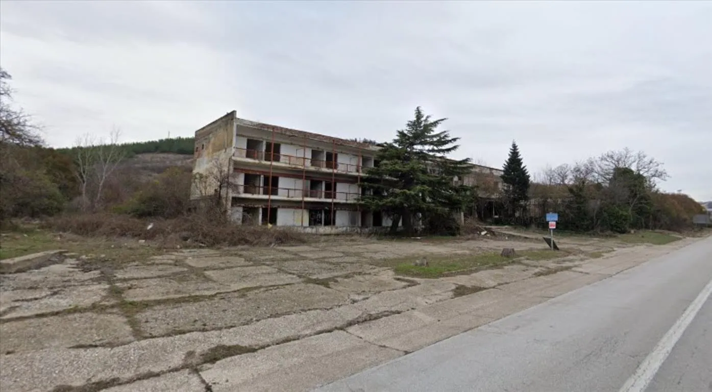 ξενοδοχείο προς πώληση 1600 τ.μ Πολύκαστρο Νομός Κιλκίς