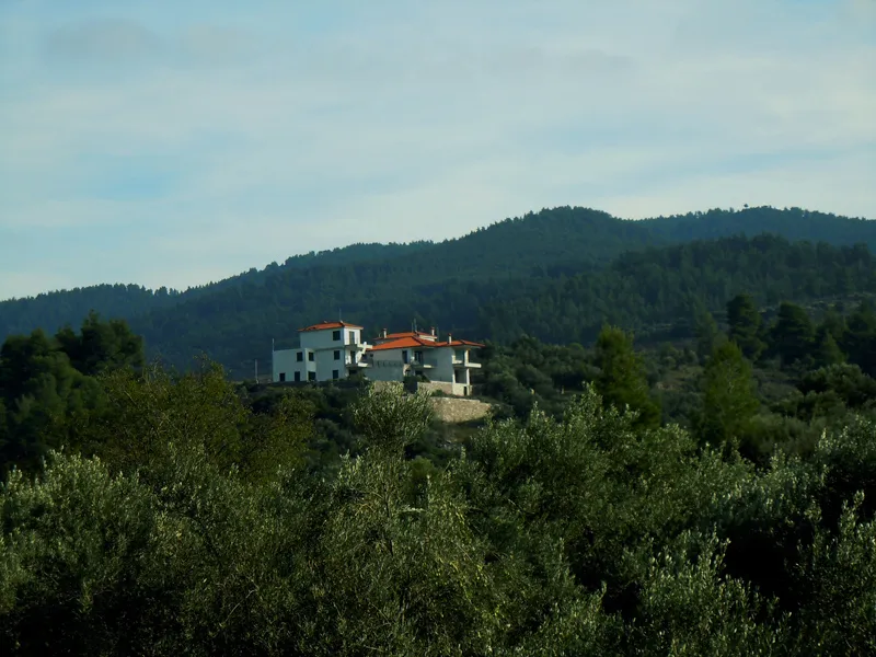 ξενοδοχείο προς πώληση 685 τ.μ Σιθωνία Χαλκιδική