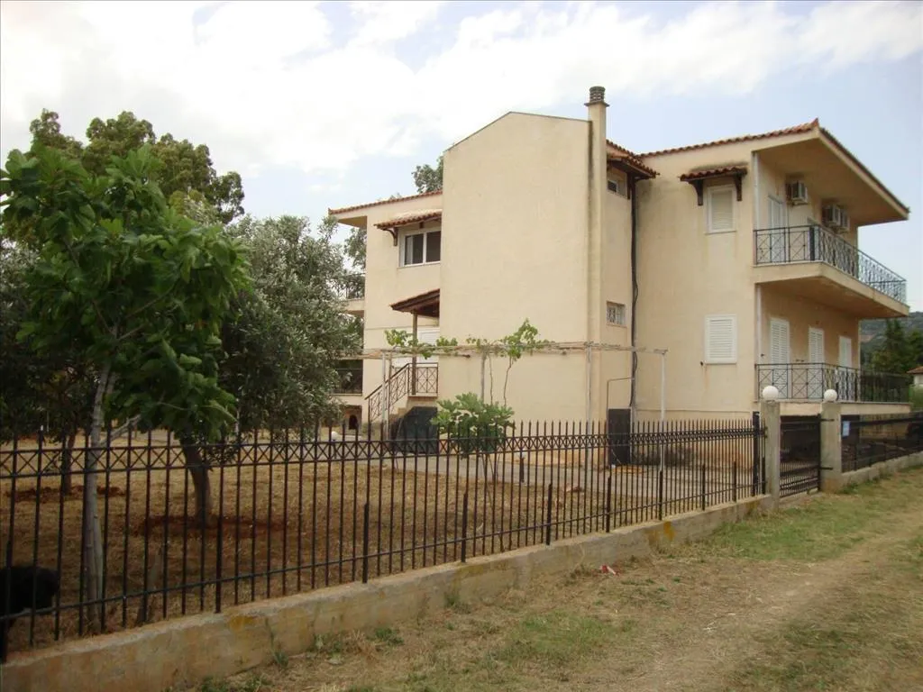 μονοκατοικία προς πώληση 280 τ.μ Ερέτρια Εύβοια