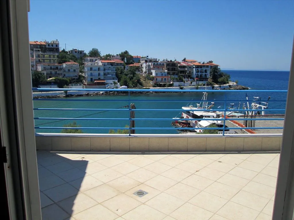 μεζονέτα προς πώληση 240 τ.μ Θάσος Νομός Καβάλας