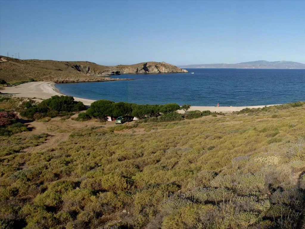 γη προς πώληση 28000 τ.μ Κάρυστος Εύβοια