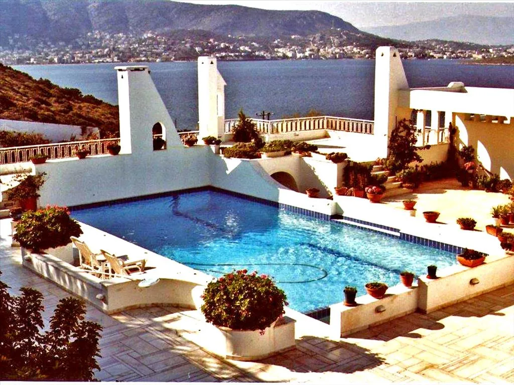 επιχείρηση προς πώληση 1500 τ.μ  Υπόλοιπη Αττικής