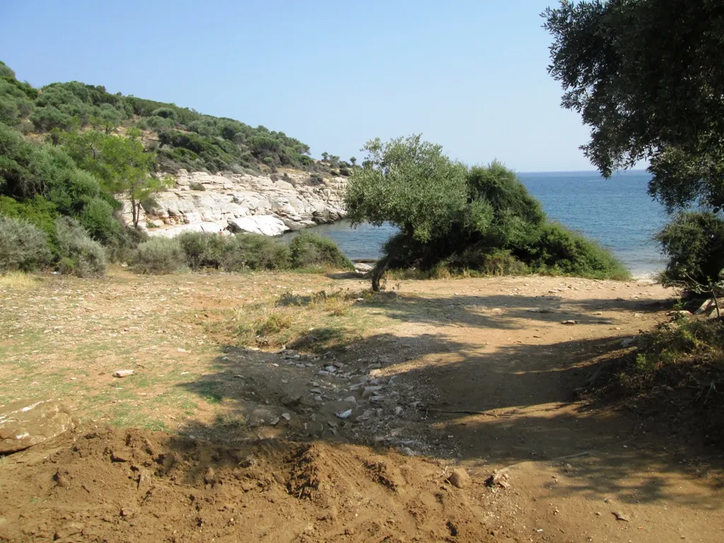 γη προς πώληση 6320 τ.μ Θάσος Νομός Καβάλας