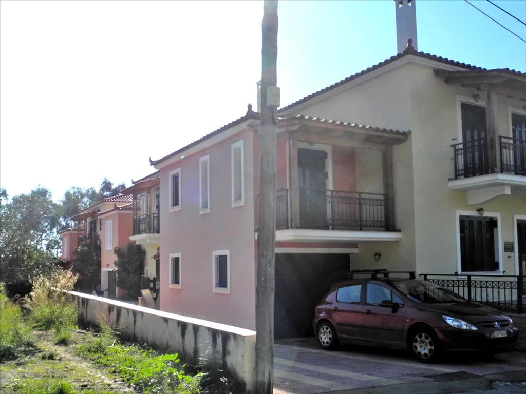 μονοκατοικία προς πώληση 140 τ.μ Εύπαλιο Φωκίδα