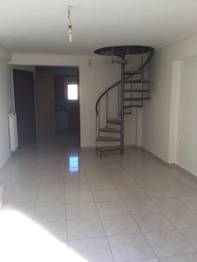 διώροφη κατοικία προς πώληση 80 τ.μ Ζωγράφου Κέντρο Αθήνας