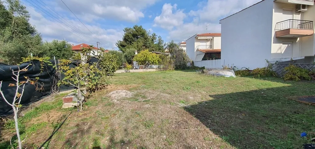 γη προς πώληση 570 τ.μ Πολύγυρος Χαλκιδική