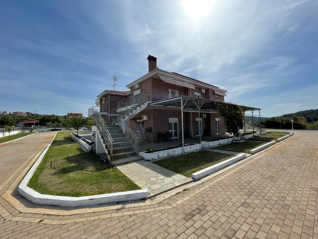 ξενοδοχείο προς πώληση 529 τ.μ Σιθωνία Χαλκιδική