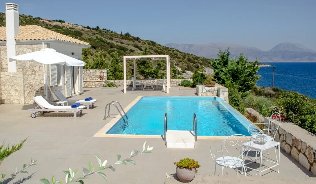 βίλα προς πώληση 420 τ.μ Μεγανήσι Νομός Λευκάδας