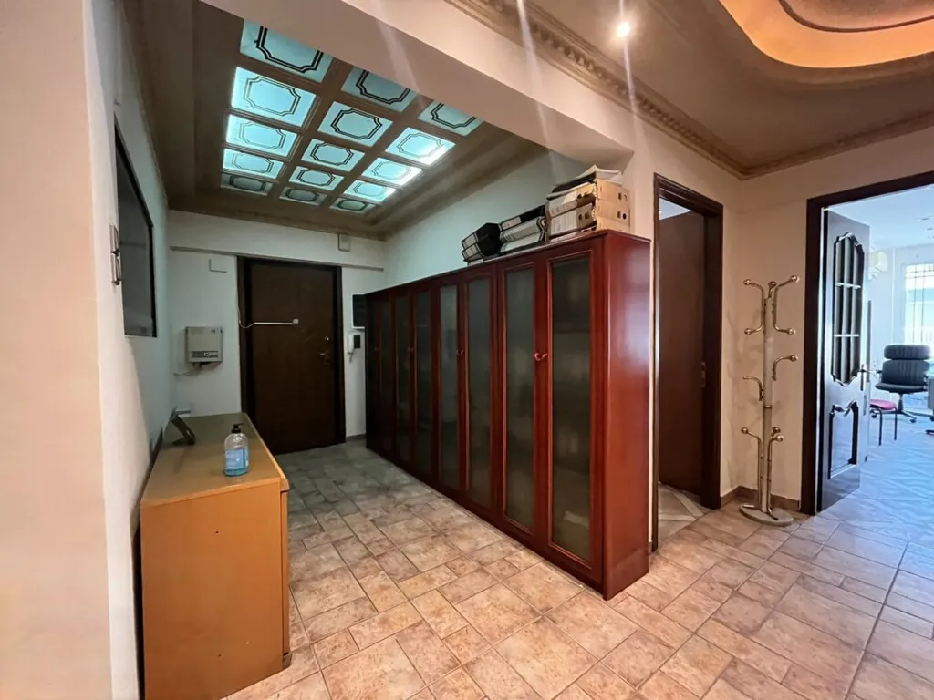 εμπορικό ακίνητο προς πώληση 140 τ.μ Καβάλα Νομός Καβάλας