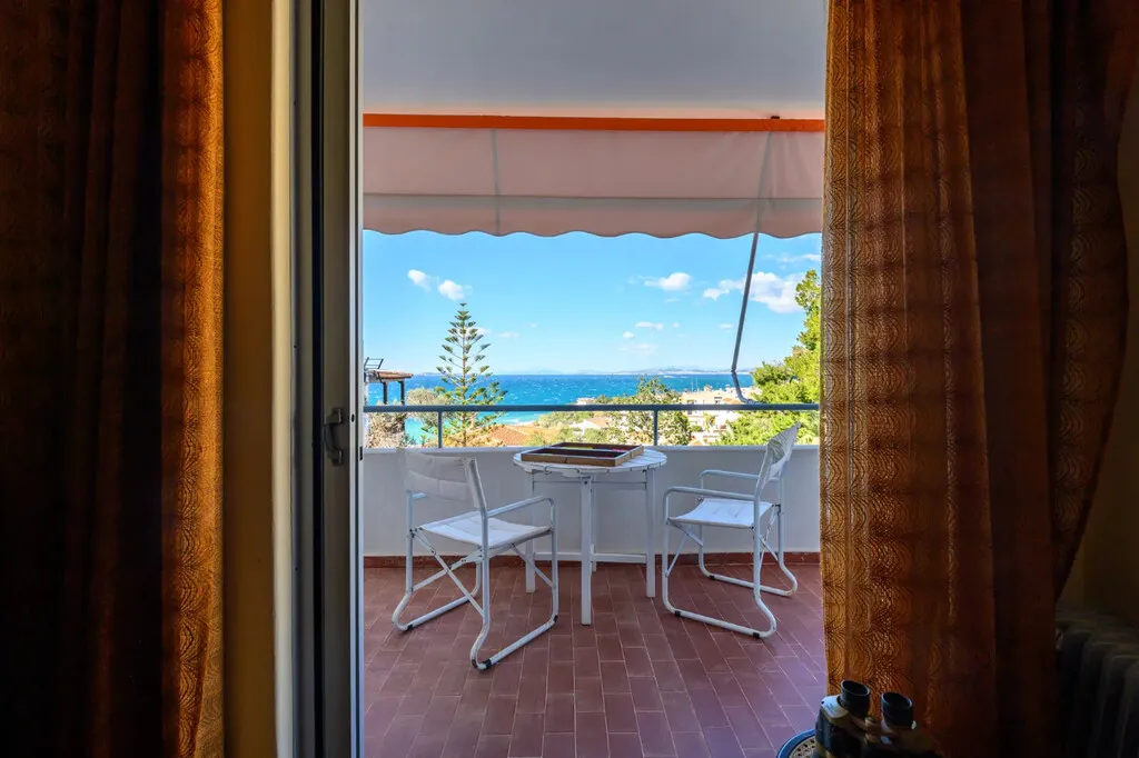 διαμέρισμα προς πώληση 51 τ.μ Σαρωνίδα Υπόλοιπη Αττικής