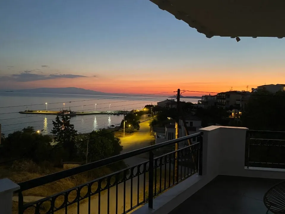 ξενοδοχείο προς πώληση 530 τ.μ Αριστοτέλης Χαλκιδική