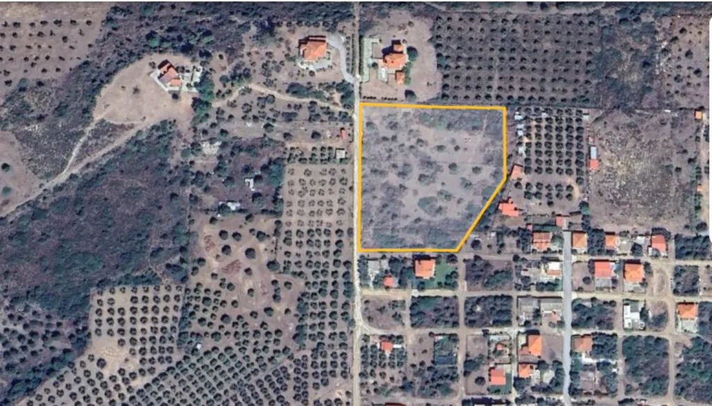 γη προς πώληση 8245 τ.μ Πολύγυρος Χαλκιδική