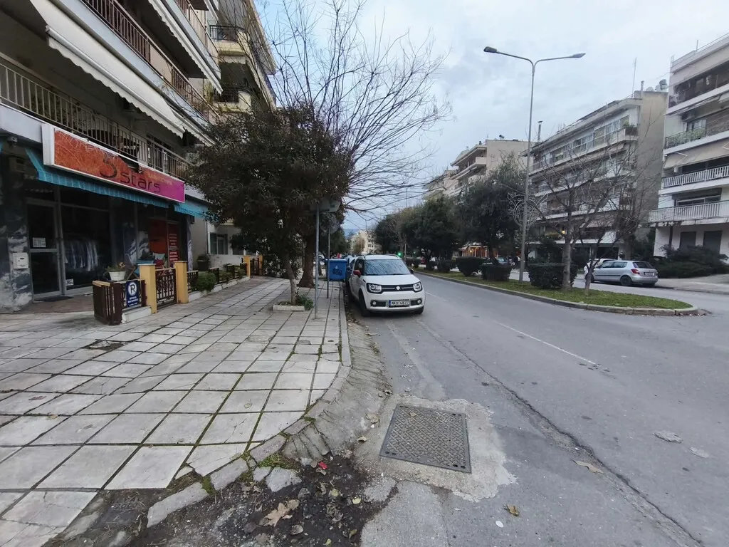 εμπορικό ακίνητο προς πώληση 70 τ.μ Καλαμαριά Προάστια Θεσσαλονίκης