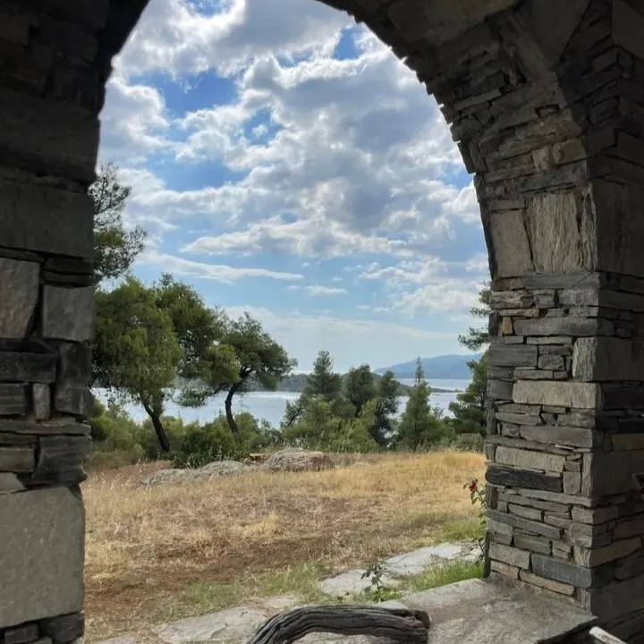 βίλα προς πώληση 300 τ.μ Σιθωνία Χαλκιδική