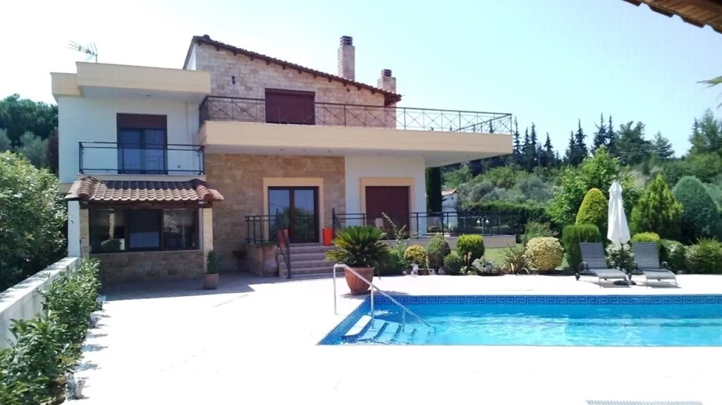 μονοκατοικία προς πώληση 245 τ.μ Μίκρα Προάστια Θεσσαλονίκης