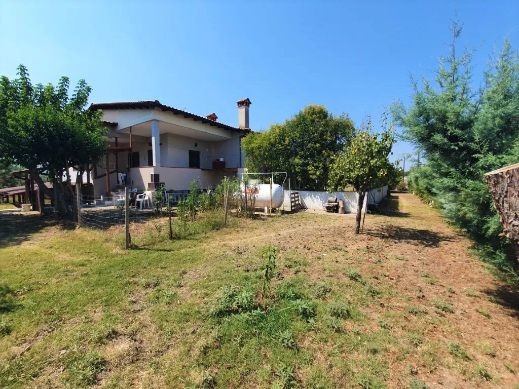 μονοκατοικία προς πώληση 225 τ.μ Μηχανιώνα Προάστια Θεσσαλονίκης