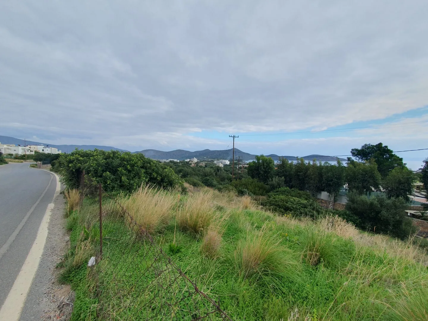 γη προς πώληση 2615 τ.μ Ελούντα Νομός Λασιθίου