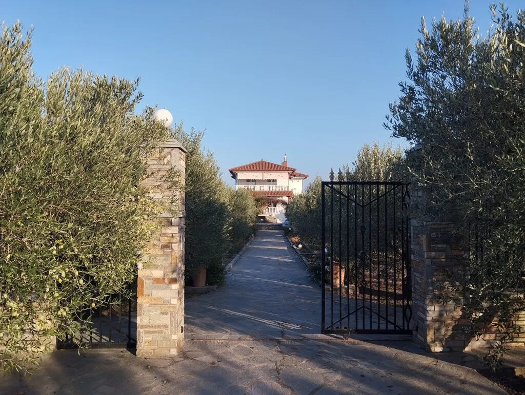 μονοκατοικία προς πώληση 300 τ.μ Θερμαϊκός Προάστια Θεσσαλονίκης