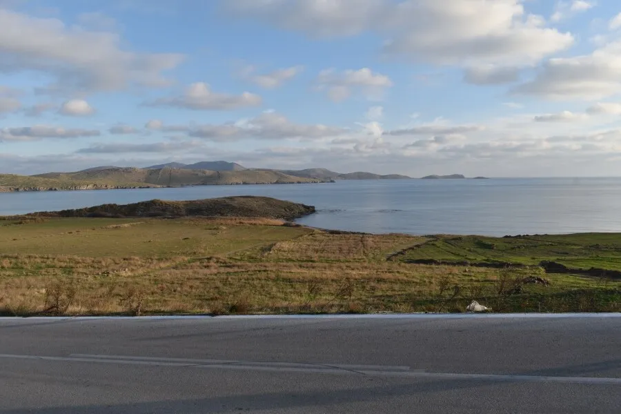 γη προς πώληση 6829 τ.μ Λήμνος - Μύρινα Νομός Λέσβου