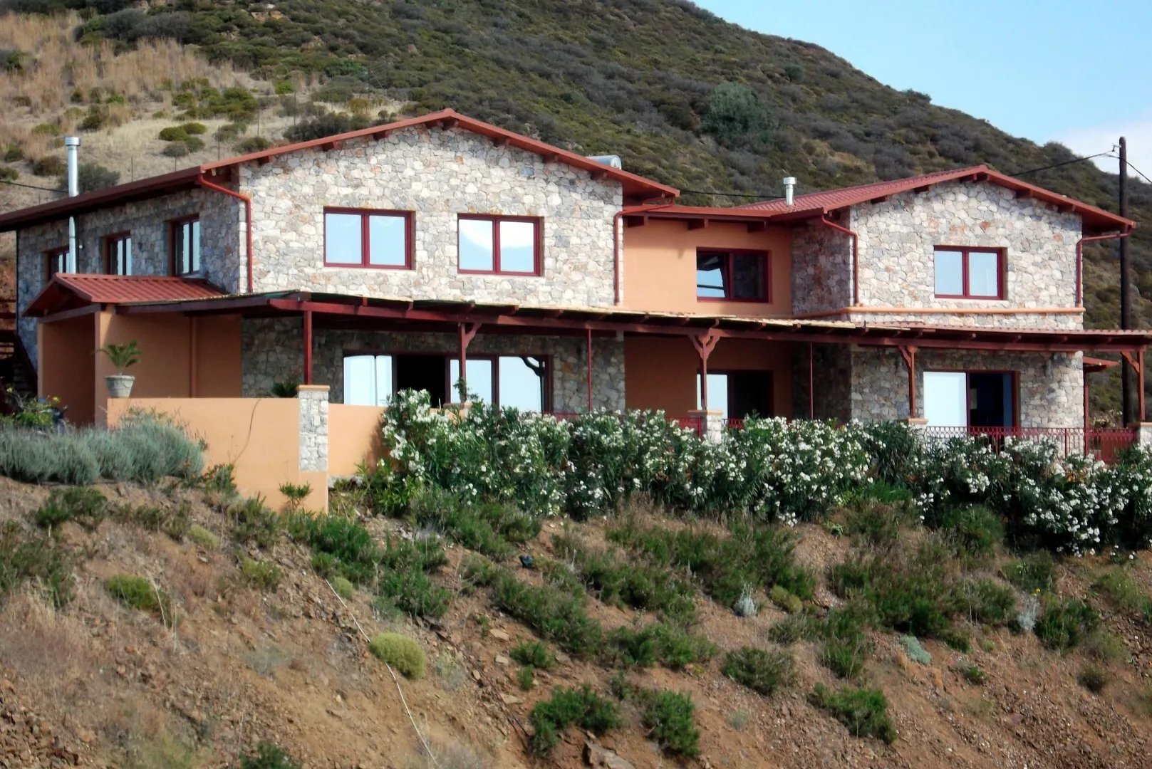 επιχείρηση προς πώληση 402 τ.μ  Δωδεκάνησα