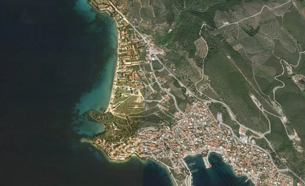 γη προς πώληση 330 τ.μ Σιθωνία Χαλκιδική