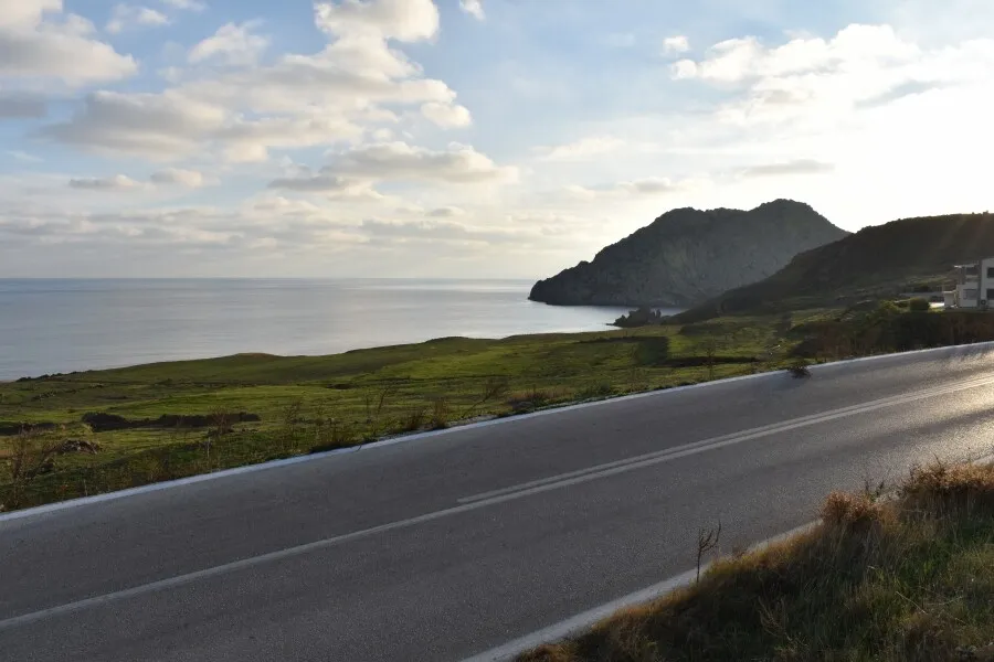 γη προς πώληση 6829 τ.μ Λήμνος - Μύρινα Νομός Λέσβου