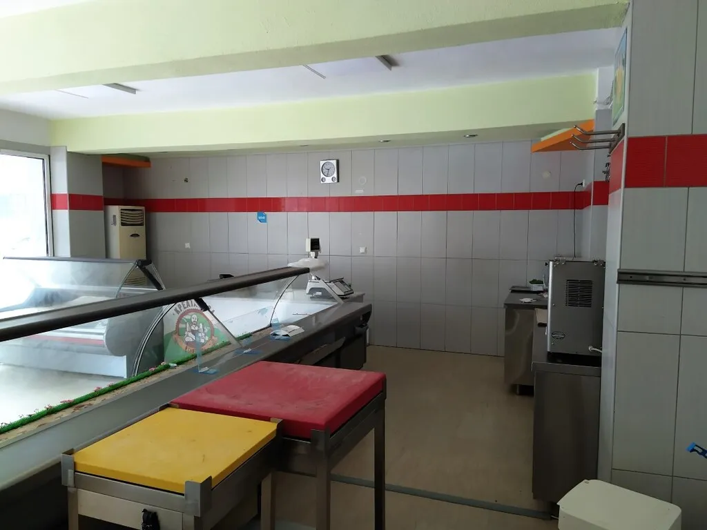 εμπορικό ακίνητο προς πώληση 100 τ.μ Αμπελόκηποι Προάστια Θεσσαλονίκης