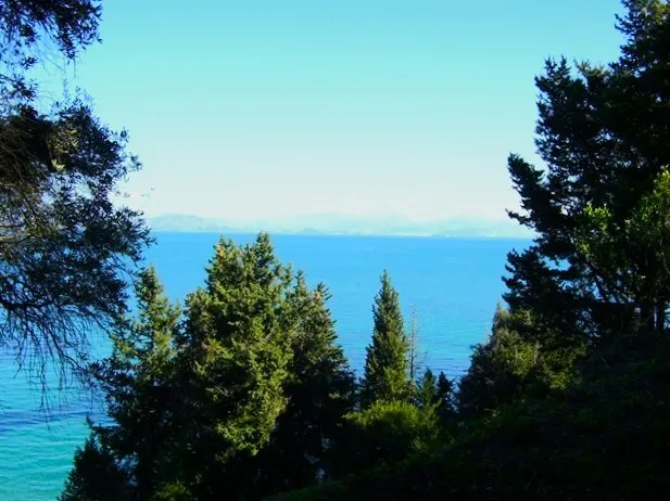 γη προς πώληση 76000 τ.μ Κέρκυρα Νομός Κέρκυρας