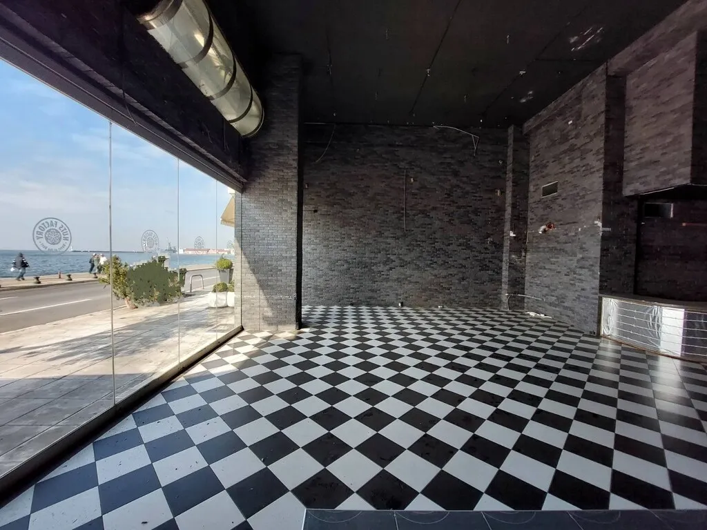 εμπορικό ακίνητο προς πώληση 405 τ.μ Κέντρο Θεσσαλονίκης Δήμος Θεσσαλονίκης