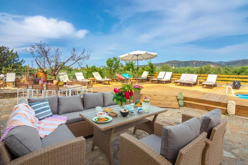 μεζονέτα προς πώληση 400 τ.μ Βραχάσι Νομός Λασιθίου