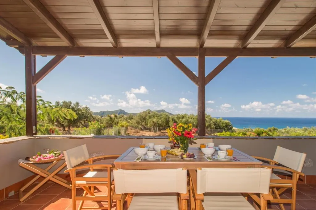 μονοκατοικία προς πώληση 160 τ.μ Μεθώνη Μεσσηνία