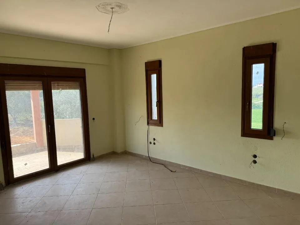 μονοκατοικία προς πώληση 310 τ.μ Μηχανιώνα Προάστια Θεσσαλονίκης