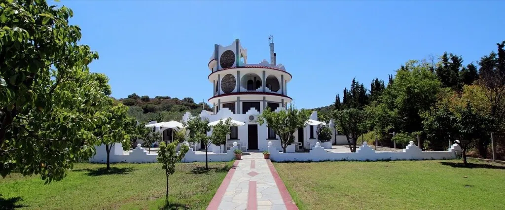 ξενοδοχείο προς πώληση 350 τ.μ Αριστοτέλης Χαλκιδική