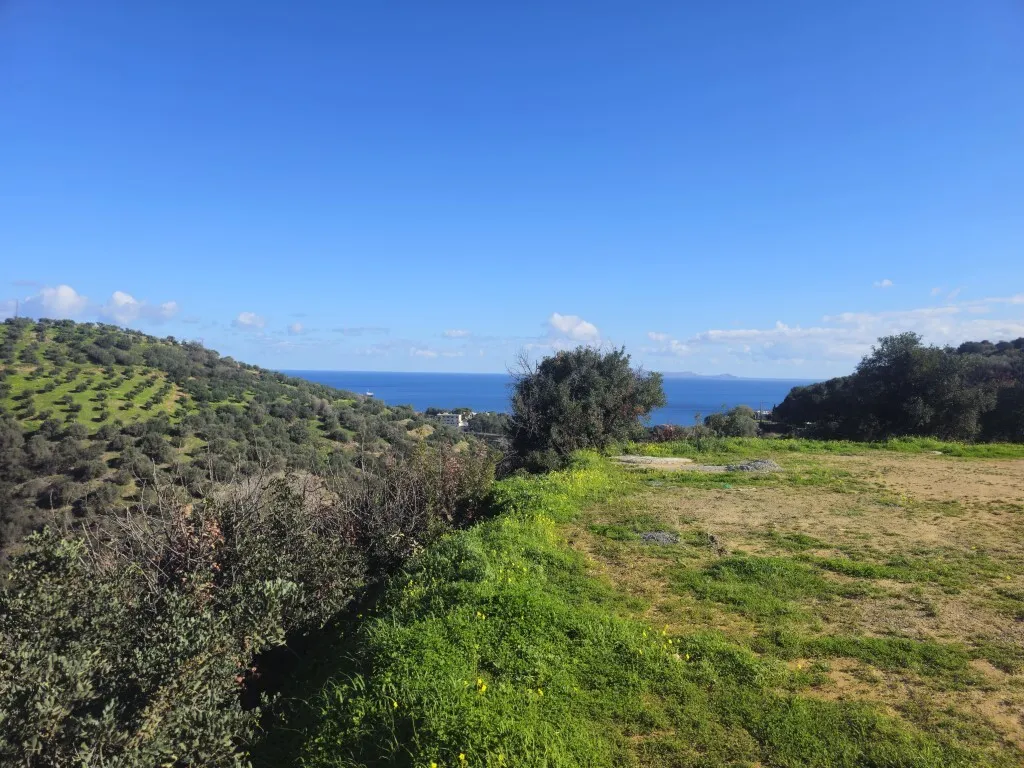 γη προς πώληση 4098 τ.μ Γάζι Νομός Ηρακλείου