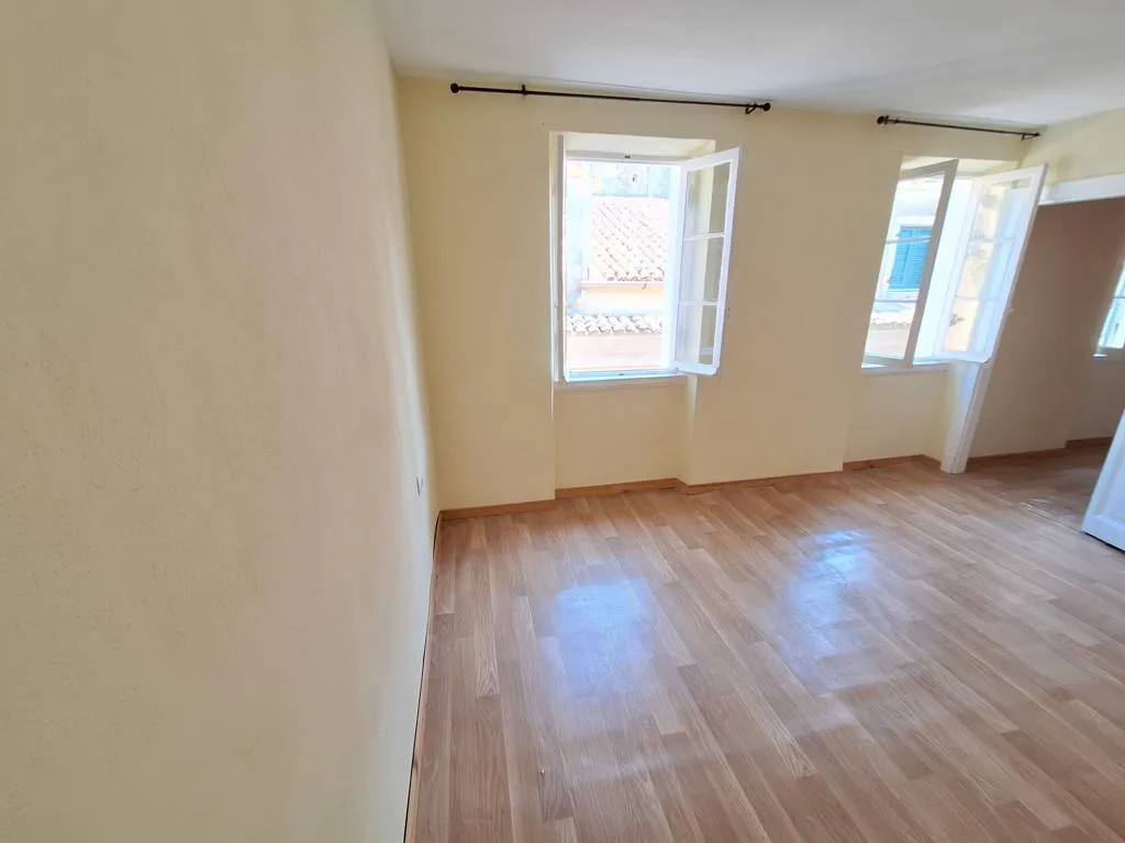 διαμέρισμα προς πώληση 45 τ.μ Κέρκυρα Νομός Κέρκυρας