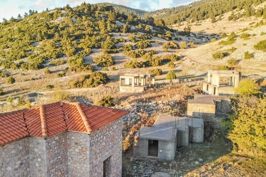 επιχείρηση προς πώληση 570 τ.μ Λιβαδειά Βοιωτία