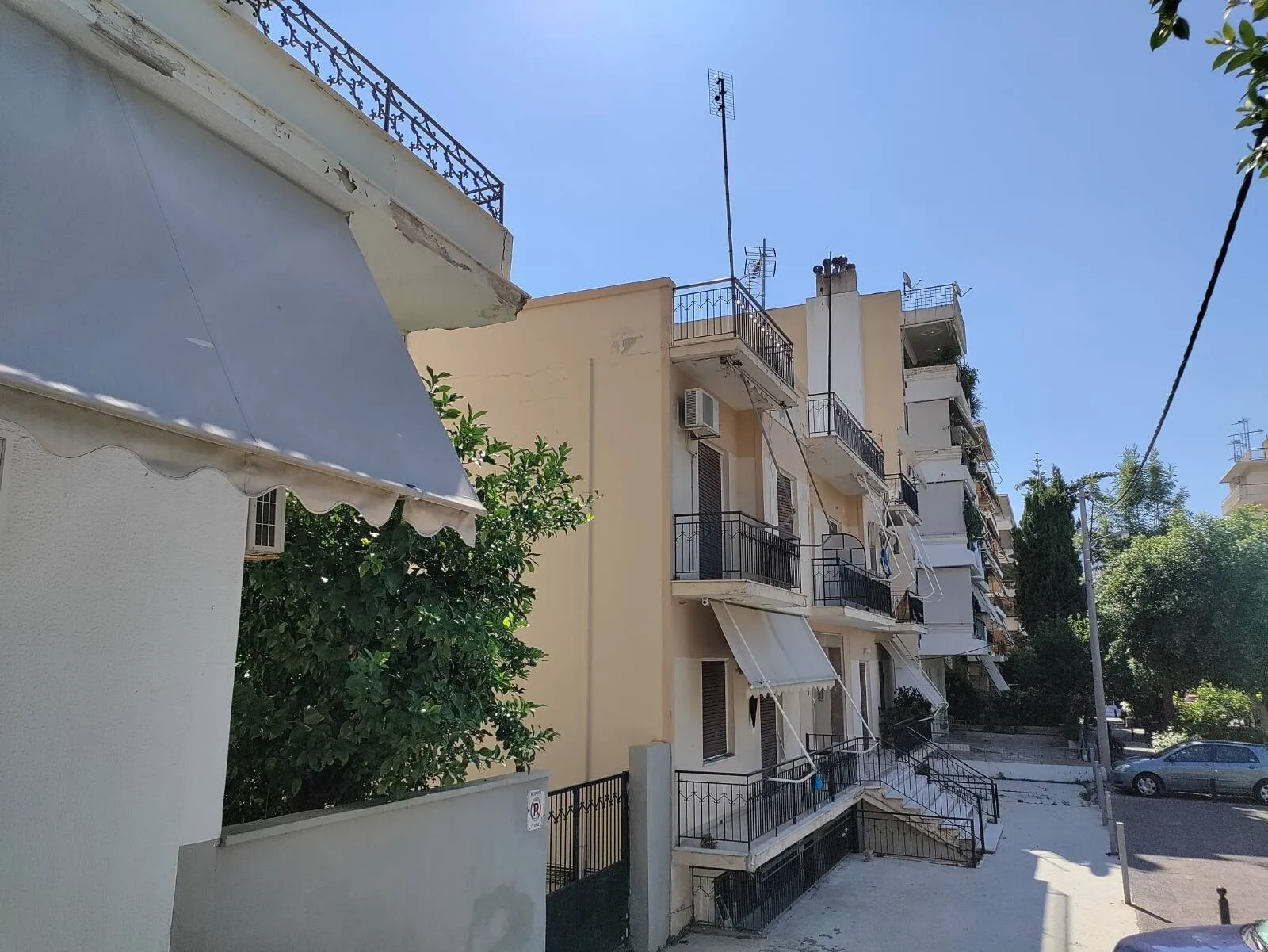 διαμέρισμα προς πώληση 820 τ.μ  Κέντρο Αθήνας