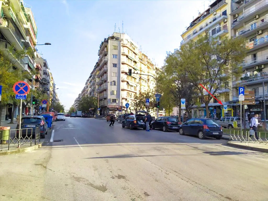 εμπορικό ακίνητο προς πώληση 41 τ.μ Κέντρο Θεσσαλονίκης Δήμος Θεσσαλονίκης